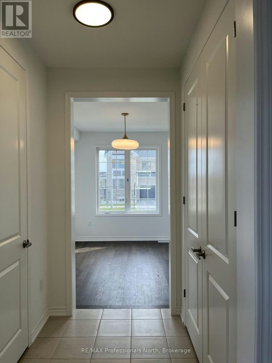 62 Lower Street, Barrie, ON, L9J 0B7 - 11