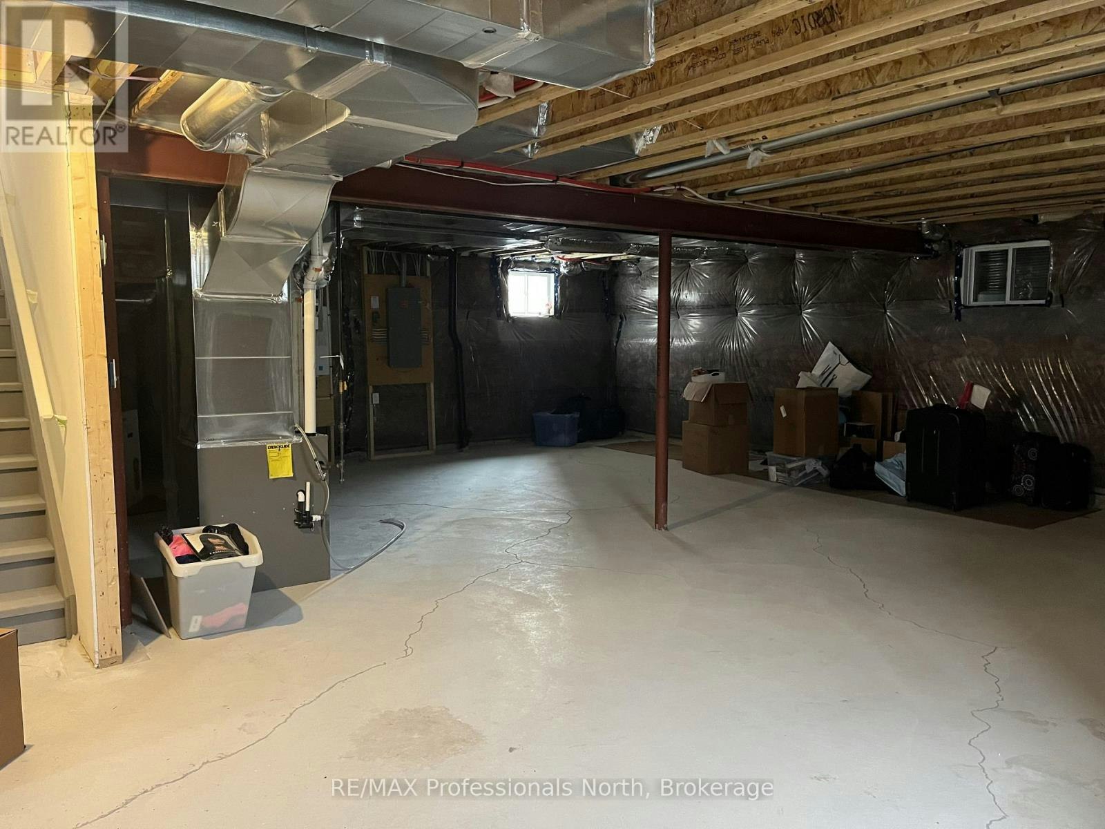 62 Lower Street, Barrie, ON, L9J 0B7 - 35