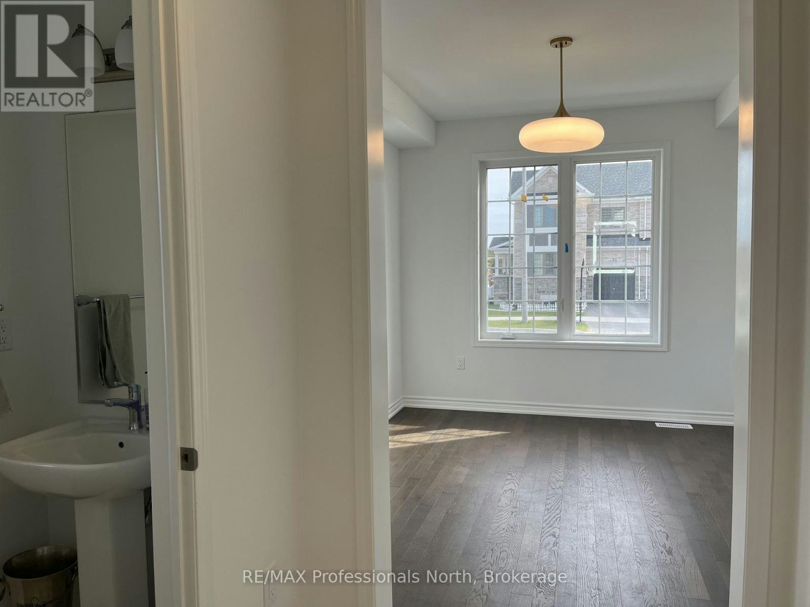 62 Lower Street, Barrie, ON, L9J 0B7 - 13