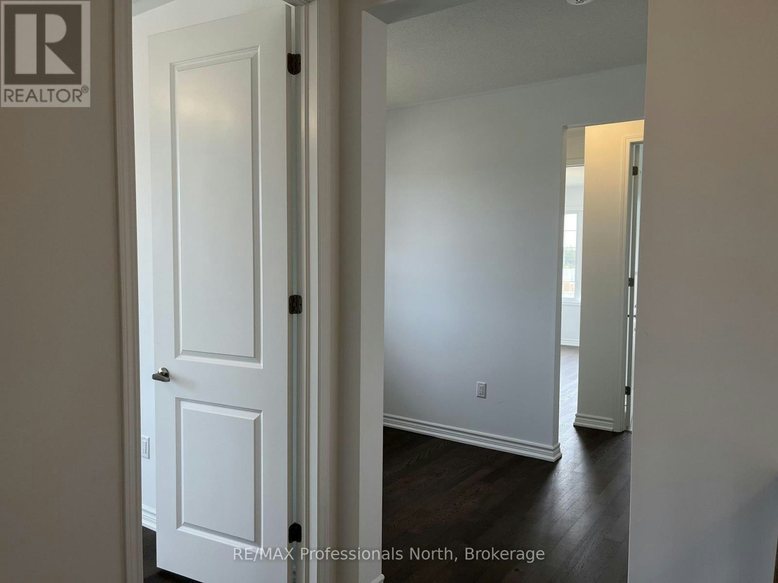 62 Lower Street, Barrie, ON, L9J 0B7 - 21