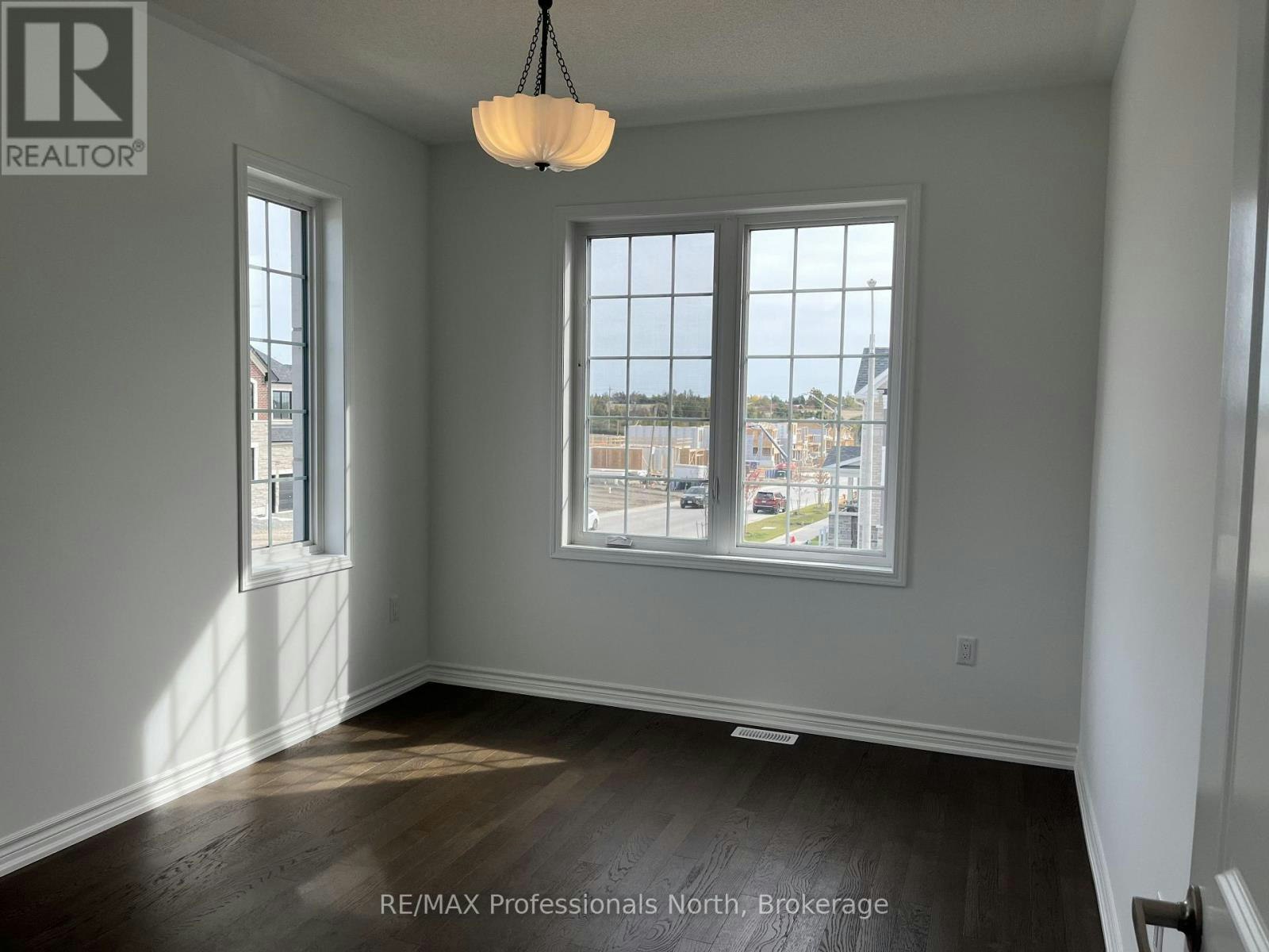 62 Lower Street, Barrie, ON, L9J 0B7 - 30