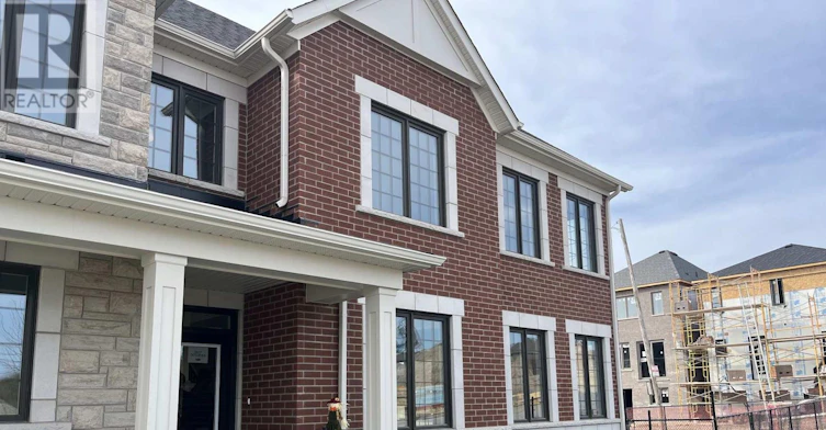 62 Lower Street, Barrie, ON, L9J 0B7 - 37