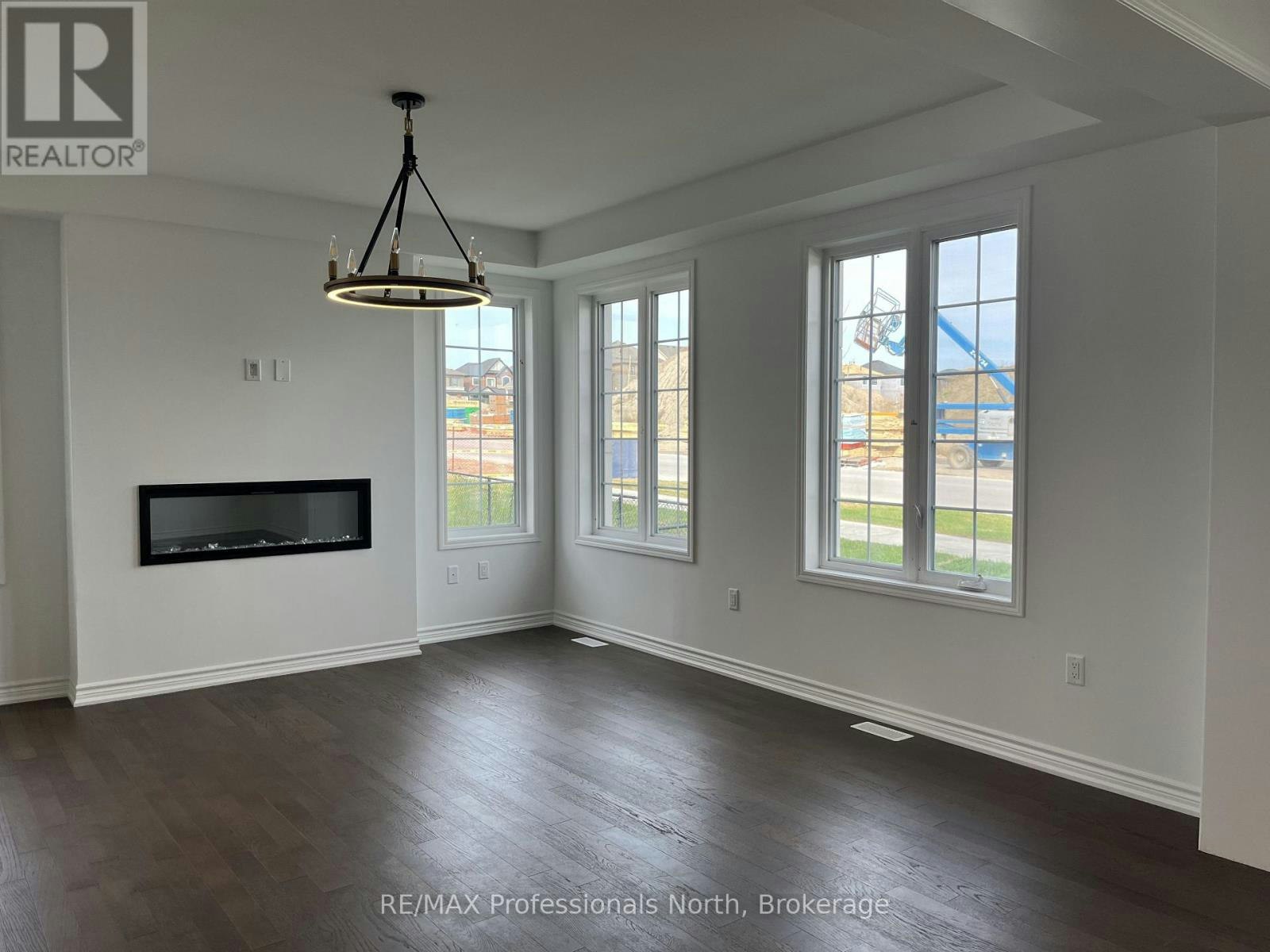 62 Lower Street, Barrie, ON, L9J 0B7 - 4