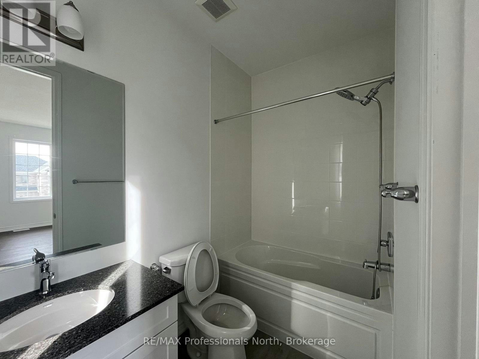 62 Lower Street, Barrie, ON, L9J 0B7 - 28