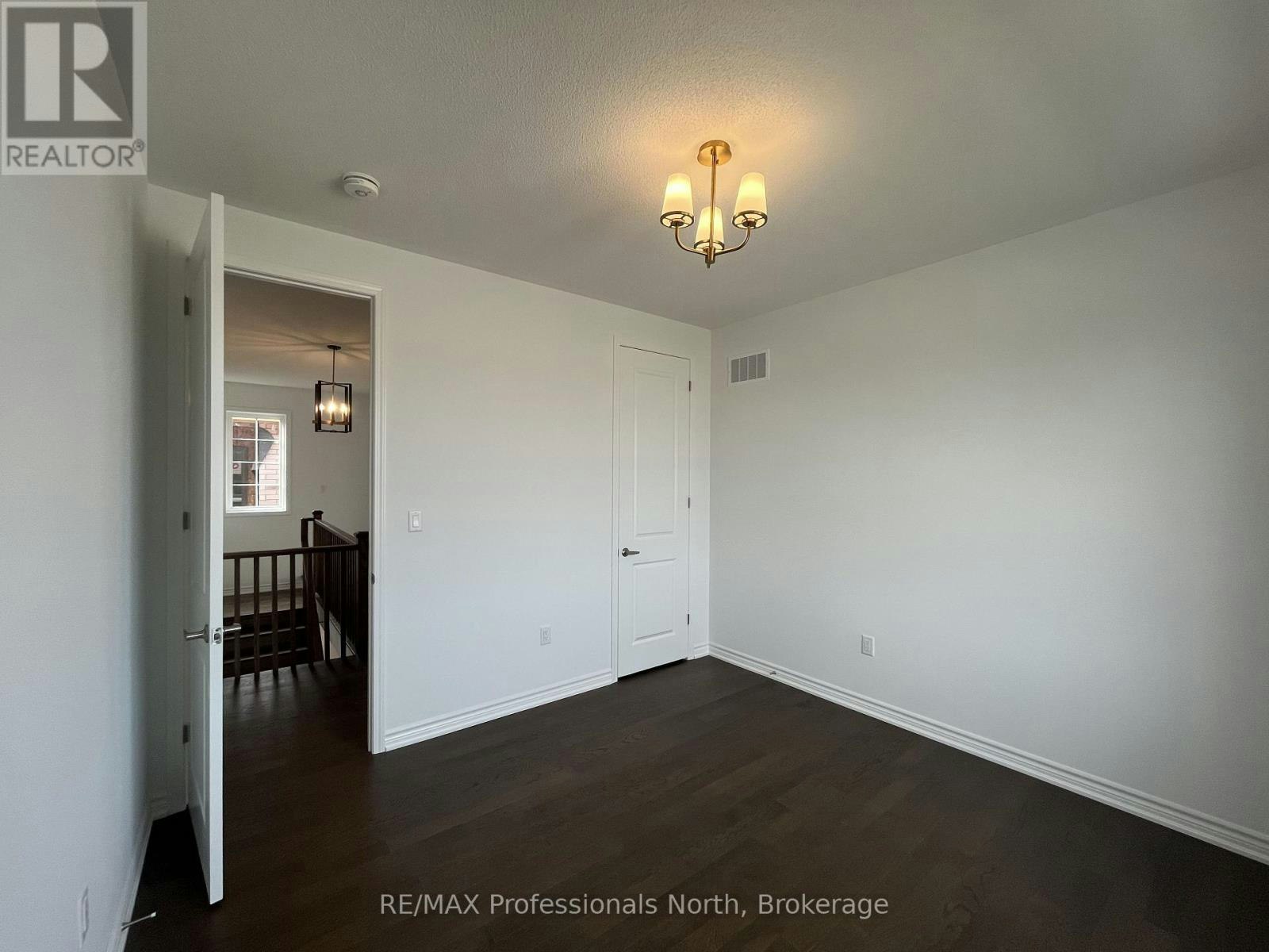 62 Lower Street, Barrie, ON, L9J 0B7 - 23