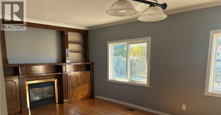 232 Barton Street, Hamilton, ON, L8E 9X9 - 9
