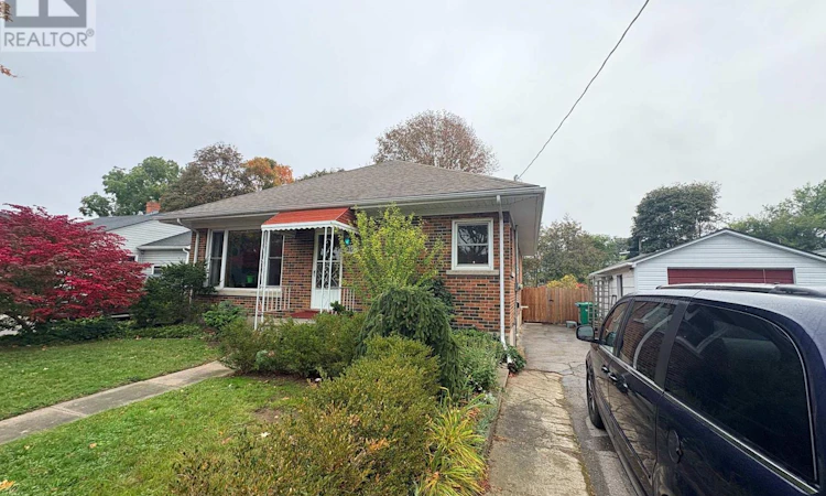 207 Cameron Street