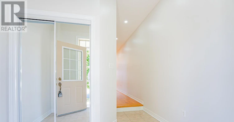 16 Baby Pointe Trail, Brampton, ON, L7A 0W3 - 4