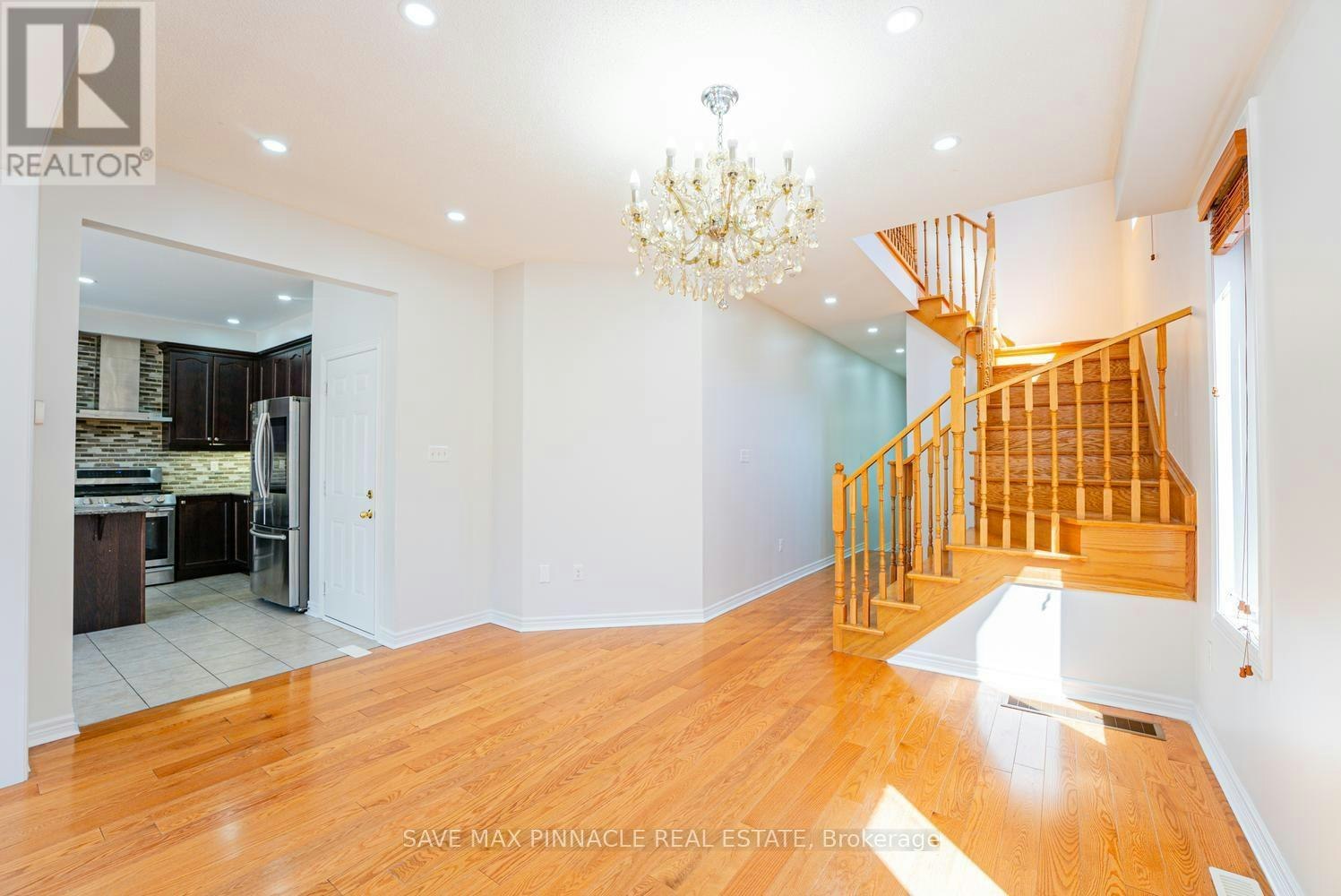 16 Baby Pointe Trail, Brampton, ON, L7A 0W3 - 6