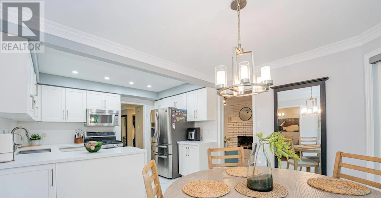 31 Stock Court, Cambridge, ON, N3C 3R4 - 18