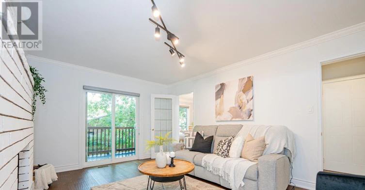 31 Stock Court, Cambridge, ON, N3C 3R4 - 14