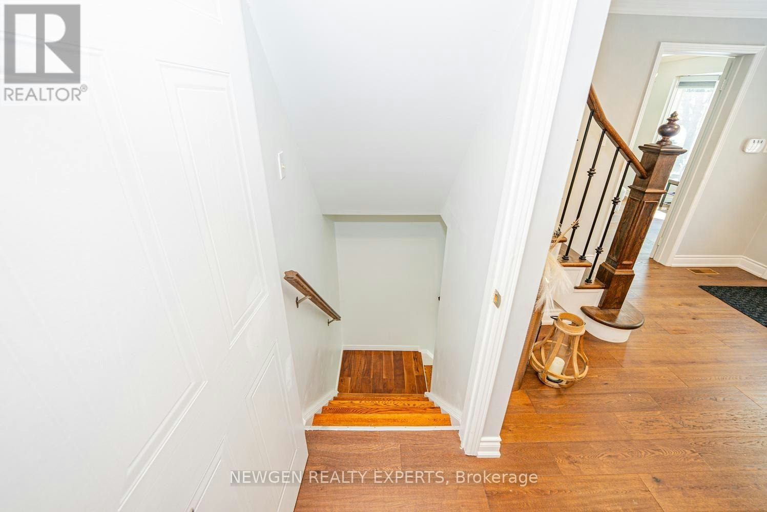 31 Stock Court, Cambridge, ON, N3C 3R4 - 35