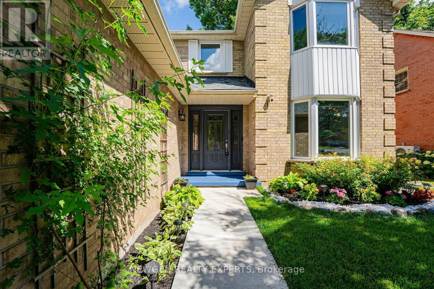 31 Stock Court, Cambridge, ON, N3C 3R4 - 5