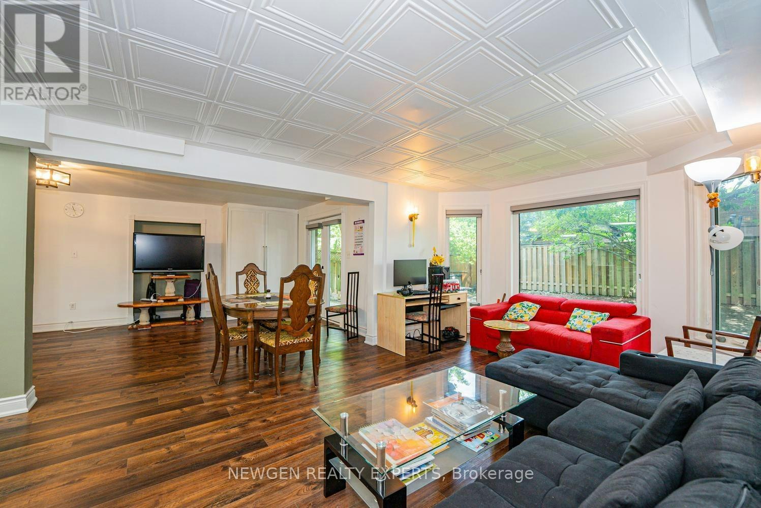 31 Stock Court, Cambridge, ON, N3C 3R4 - 40