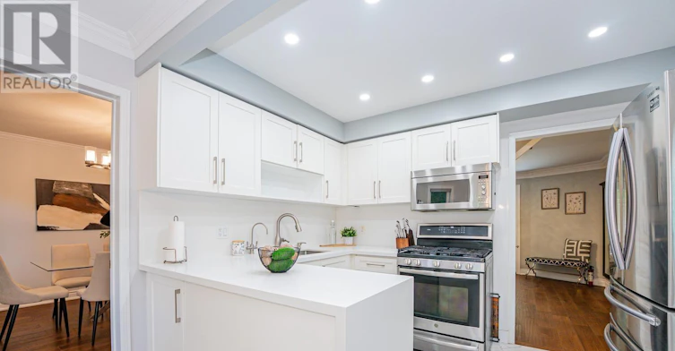 31 Stock Court, Cambridge, ON, N3C 3R4 - 17