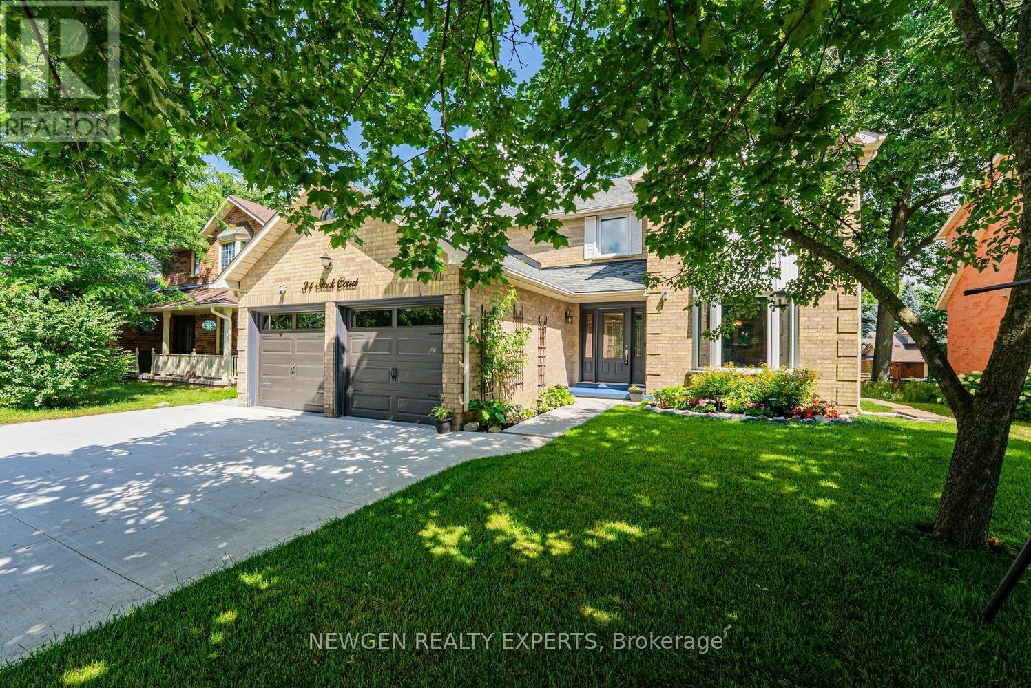 31 Stock Court, Cambridge, ON, N3C 3R4 - 47