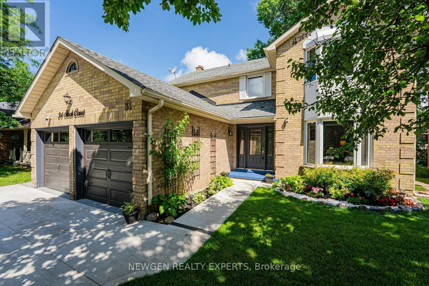 31 Stock Court, Cambridge, ON, N3C 3R4