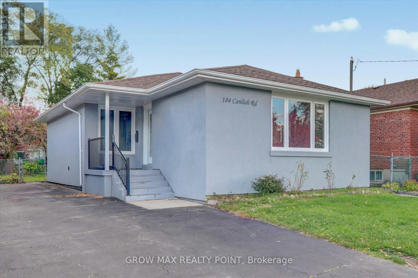UPPER-184 Canlish Road E, Toronto, ON, M1P 1T2