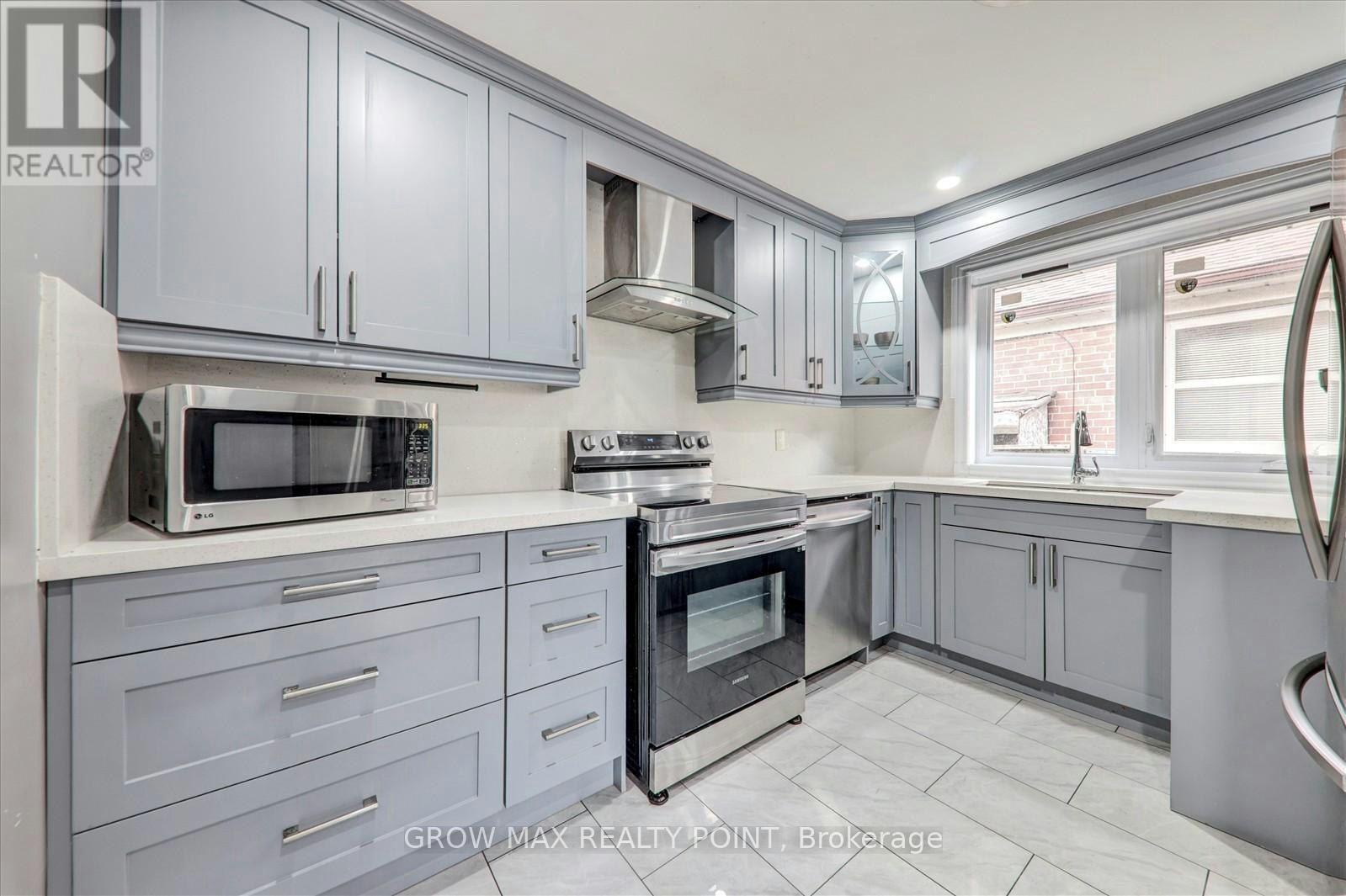 UPPER-184 Canlish Road E, Toronto, ON, M1P 1T2 - 13