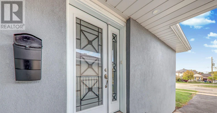 UPPER-184 Canlish Road E, Toronto, ON, M1P 1T2 - 5