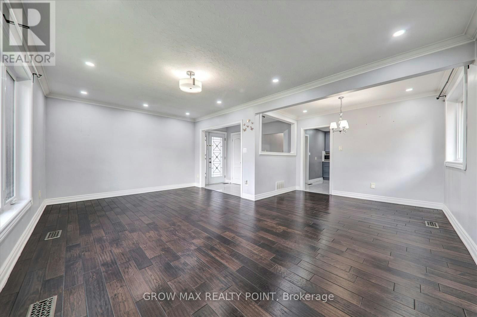 UPPER-184 Canlish Road E, Toronto, ON, M1P 1T2 - 9