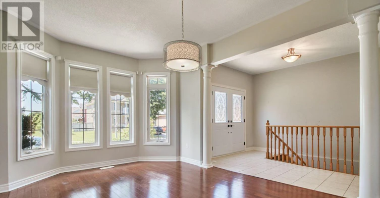 43 Helston Crescent, Whitby, ON, L1M 2K3 - 2
