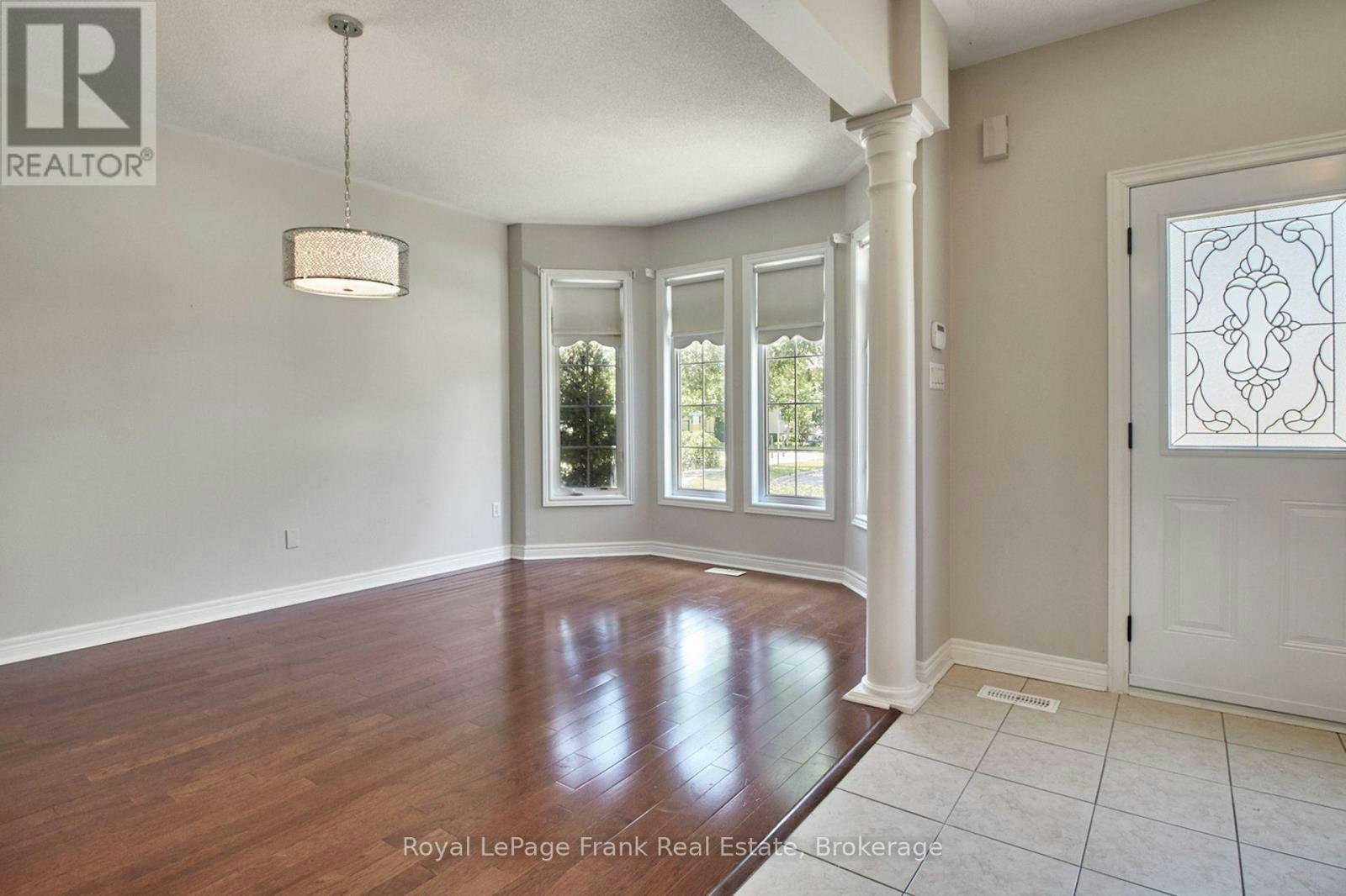 43 Helston Crescent, Whitby, ON, L1M 2K3 - 3
