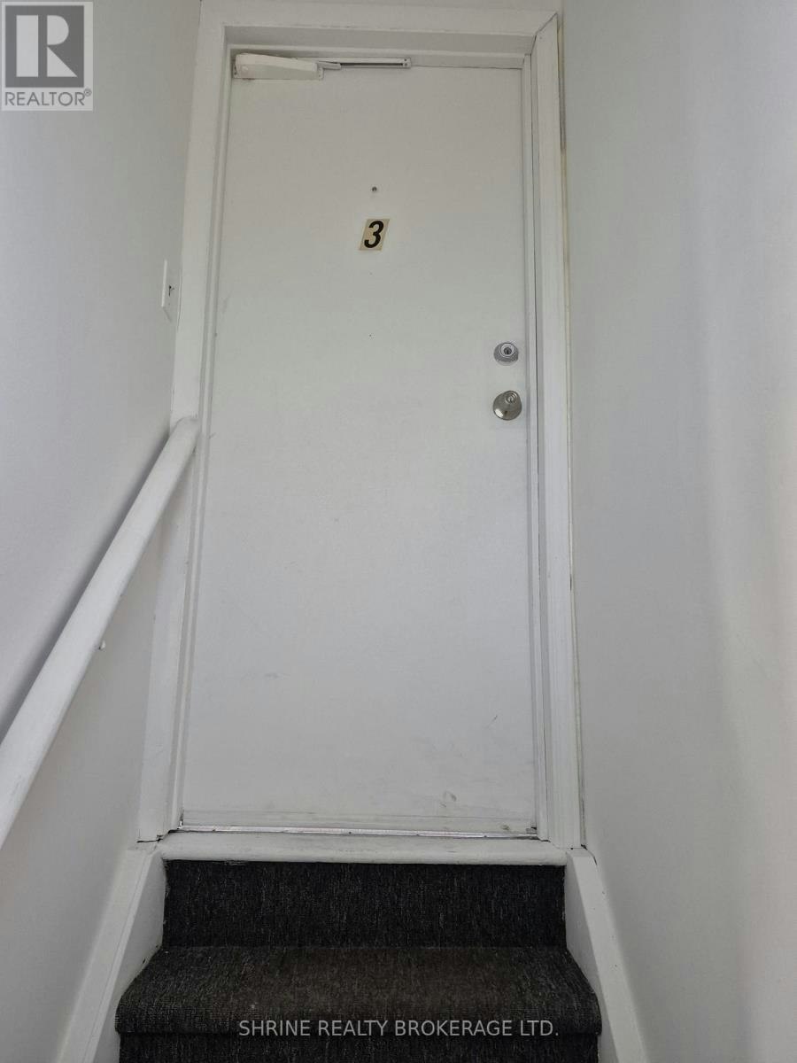 3-13 Sterling Street, London, ON, N5Y 1Y4