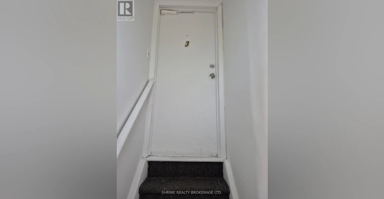 3-13 Sterling Street, London, ON, N5Y 1Y4