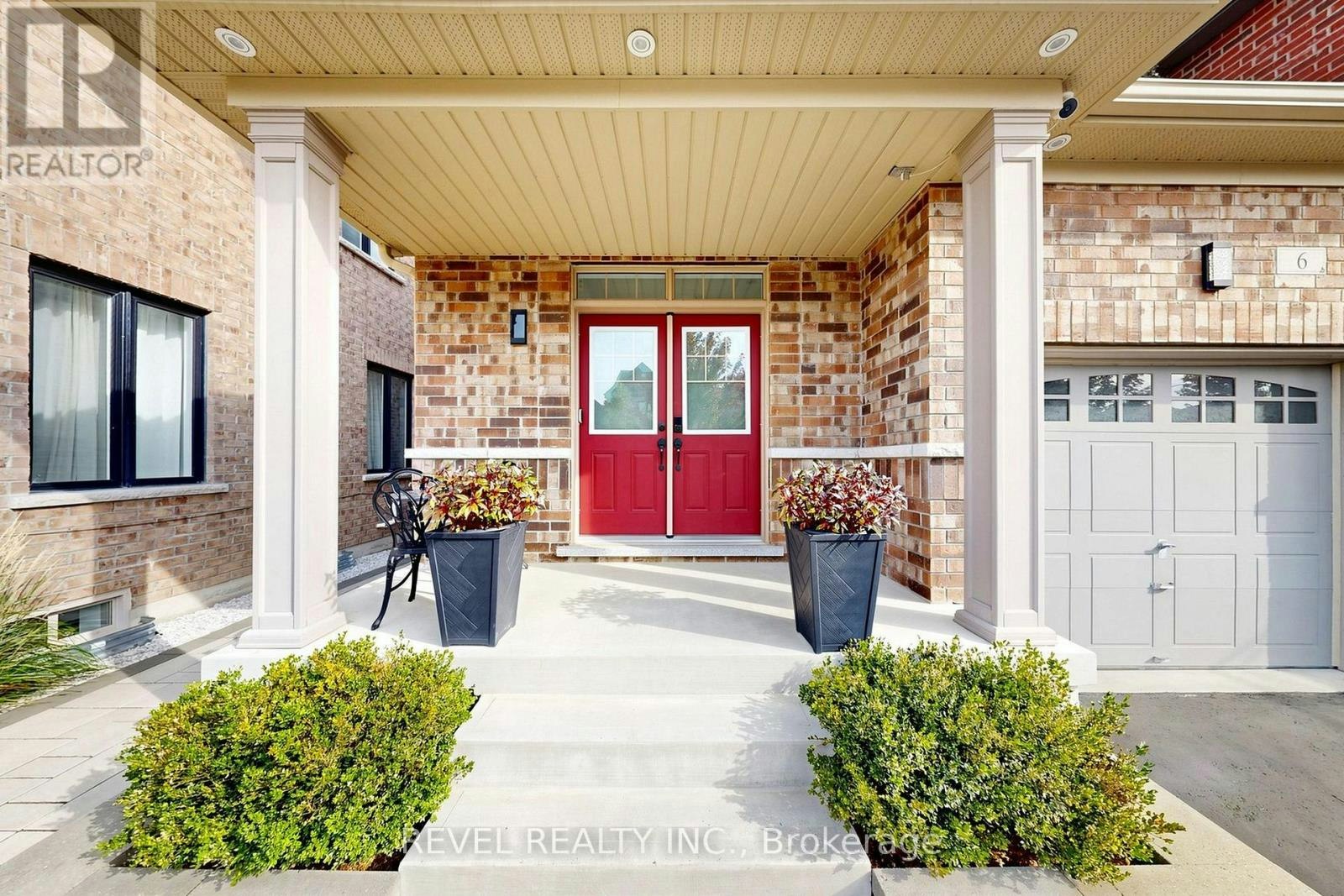 6 Dumaine Street, Whitby, ON, L1P 0G8 - 3