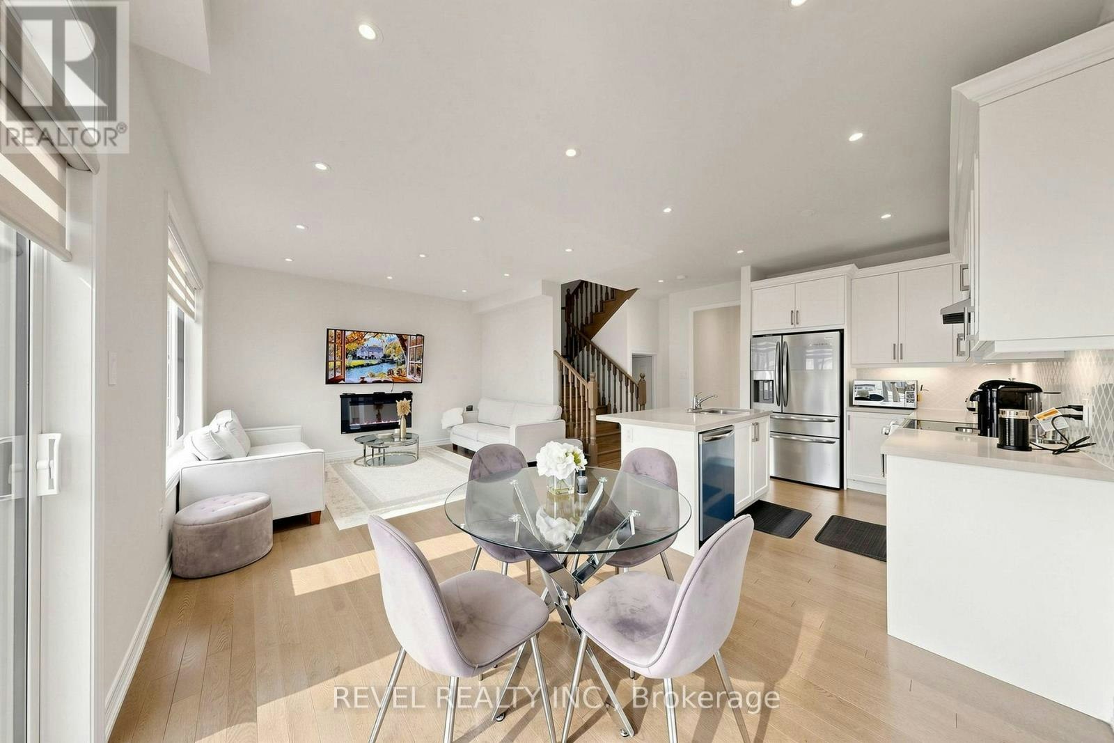 6 Dumaine Street, Whitby, ON, L1P 0G8 - 16