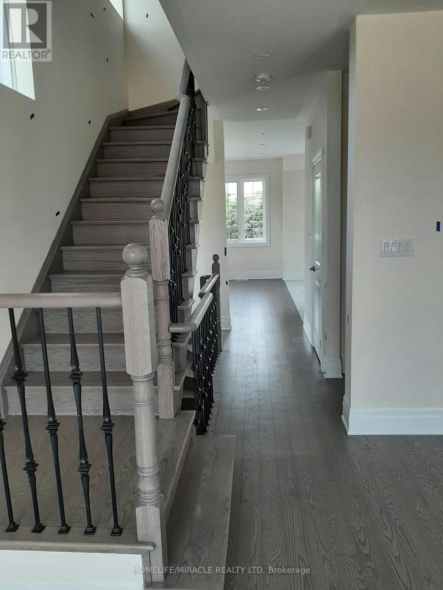 63 Hashmi Place E, Brampton, ON, L6Y 0H8 - 4