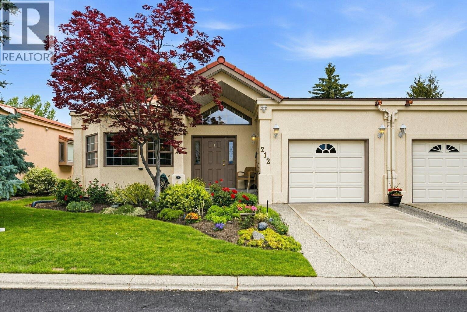212-650 Lexington Drive, Kelowna, BC, V1W 3B6