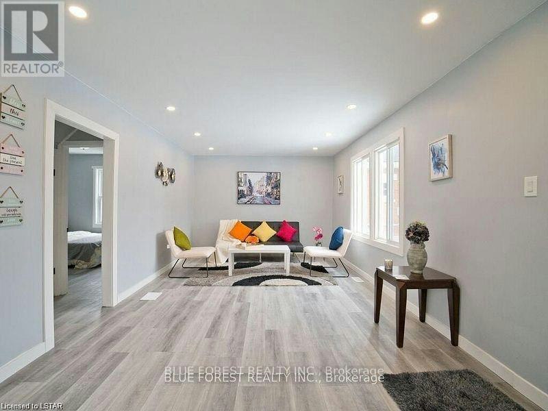 97 Delaware Street, London, ON, N5Z 2N4 - 8