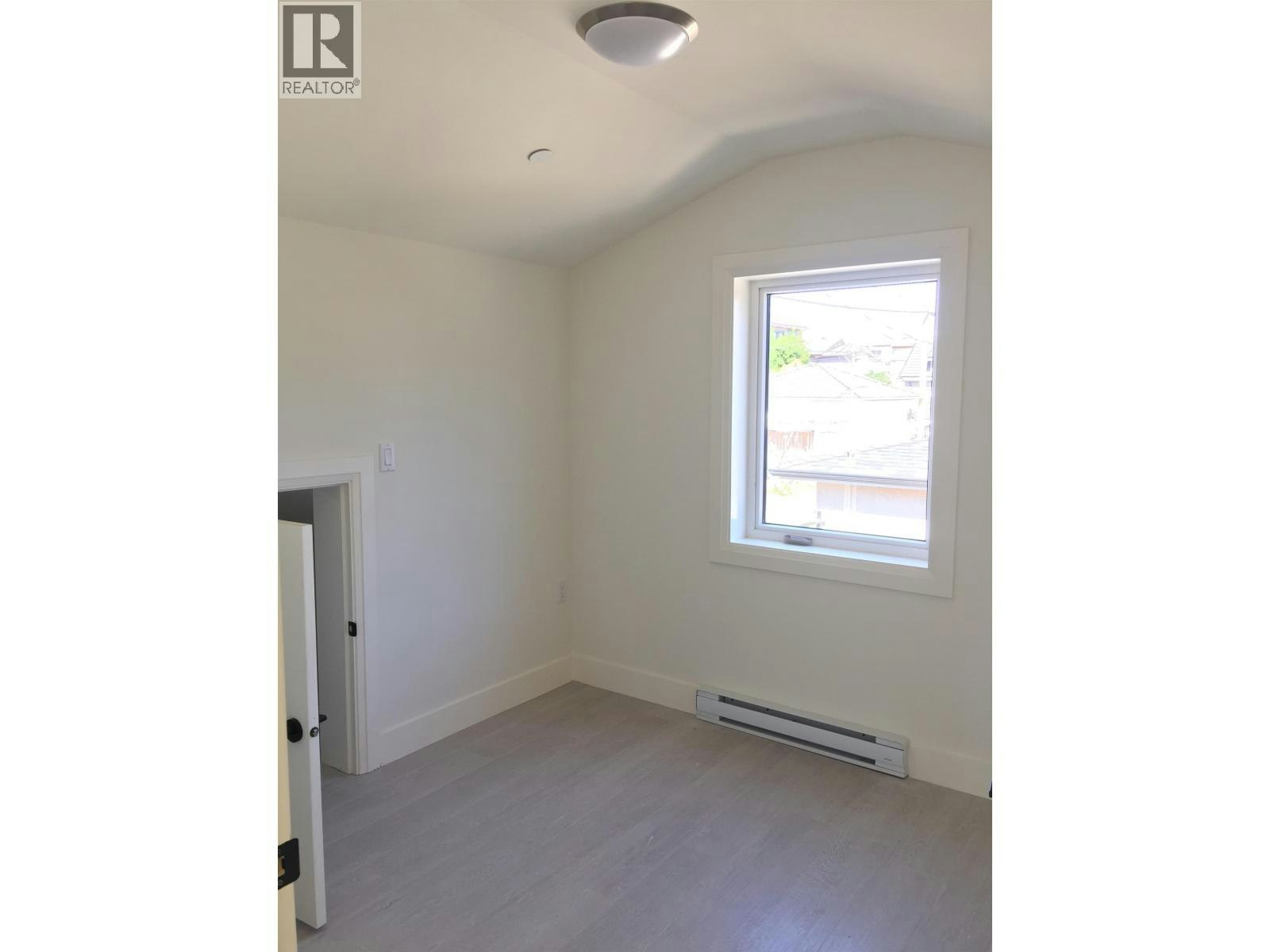 2621 E 47th Avenue, Vancouver, BC, V5S 1B9 - 7
