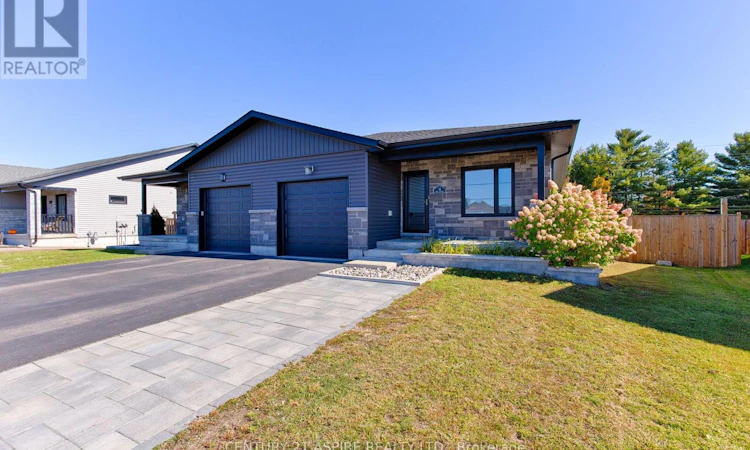 59 Noble Crescent
