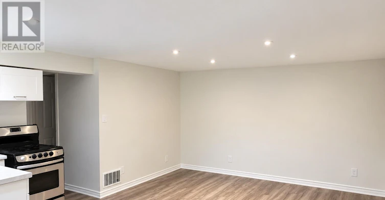 49 Thompson Avenue, Thorold, ON, L2V 2N2 - 16