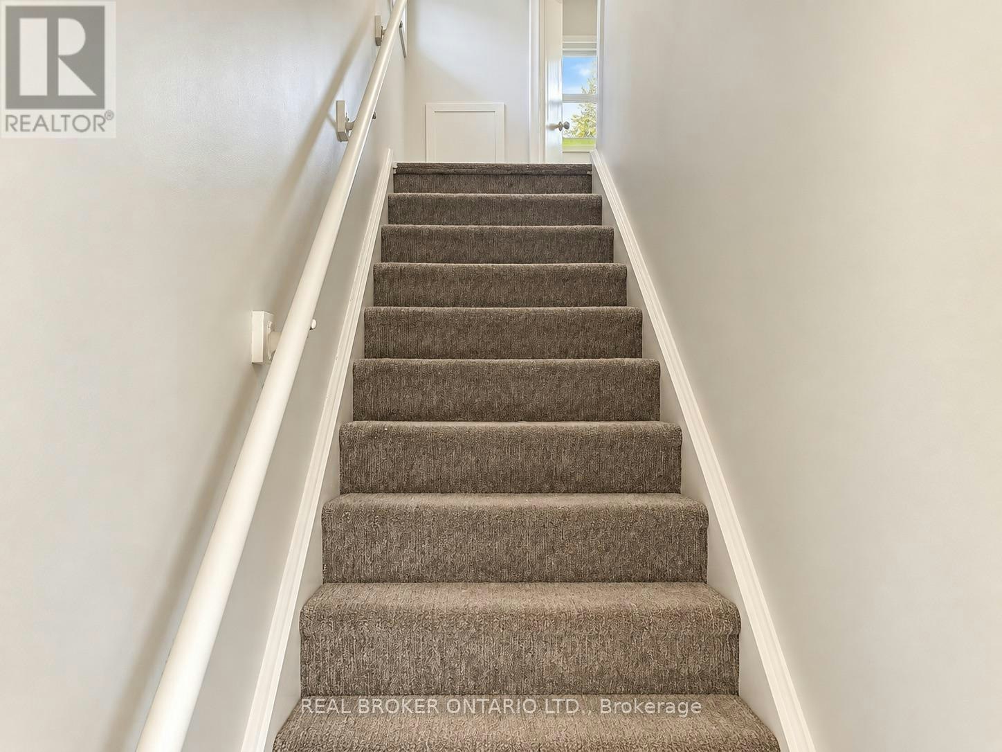 49 Thompson Avenue, Thorold, ON, L2V 2N2 - 6