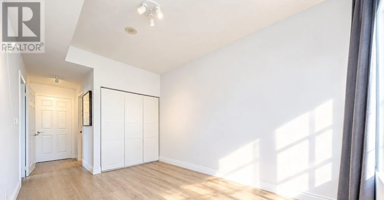 215-31 Olive Avenue, Toronto, ON, M2N 4N4 - 5