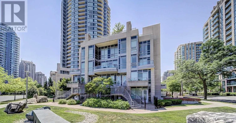 215-31 Olive Avenue, Toronto, ON, M2N 4N4