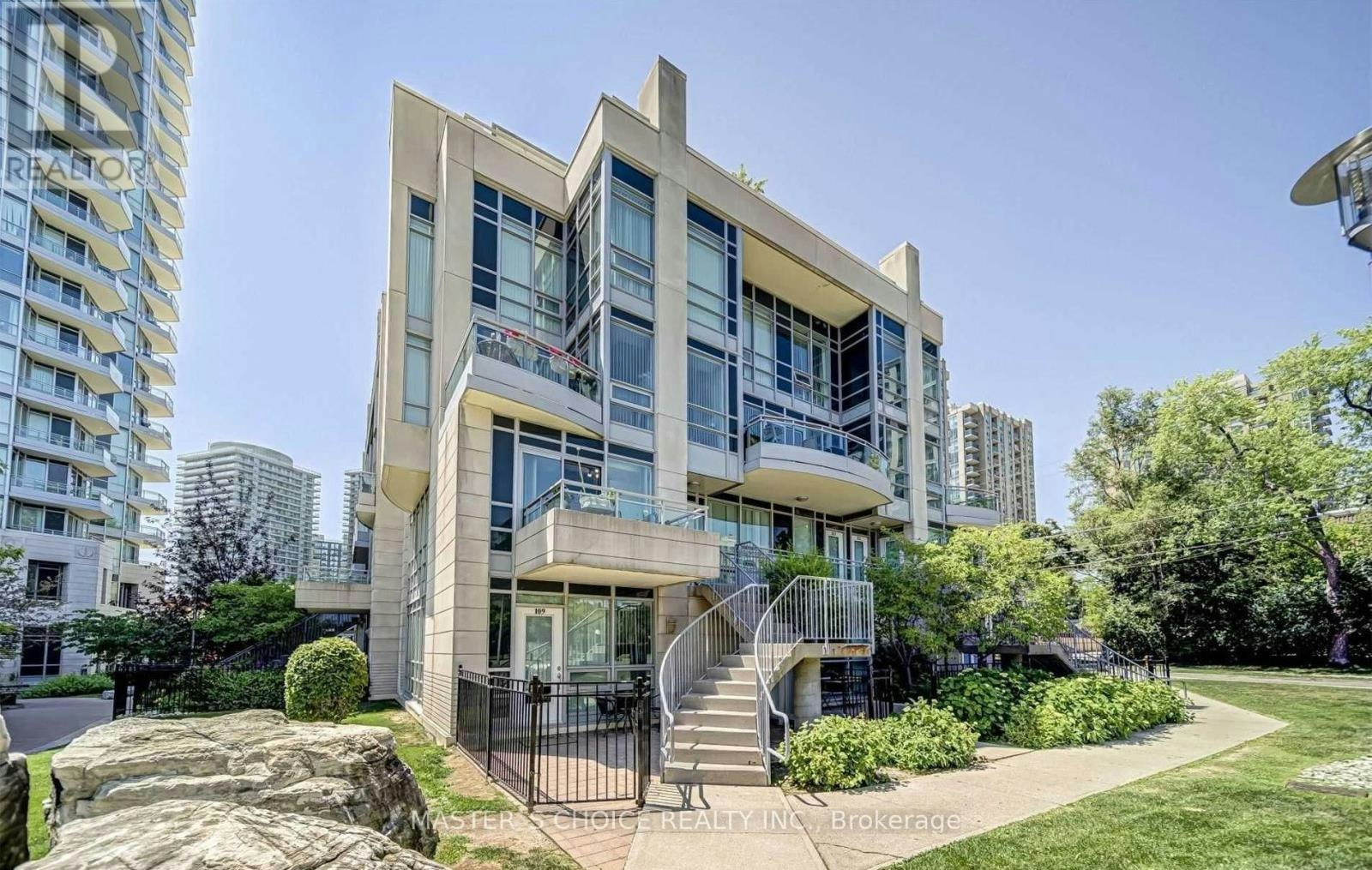 215-31 Olive Avenue, Toronto, ON, M2N 4N4 - 11