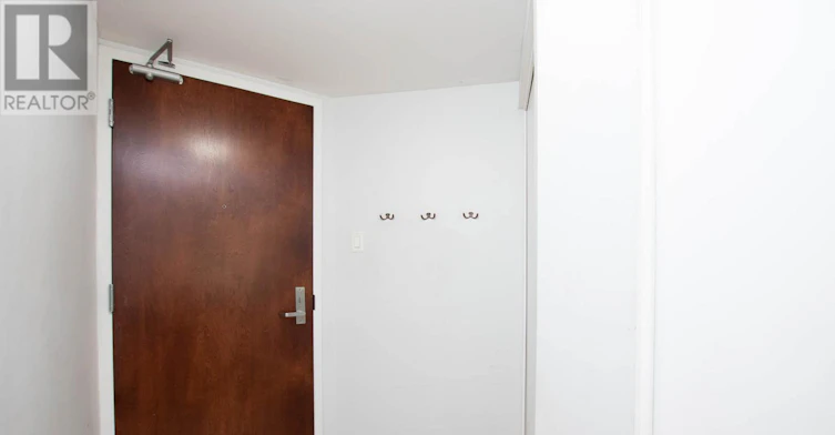 207-200 Rideau Street, Ottawa, ON, K1N 5Y1 - 6