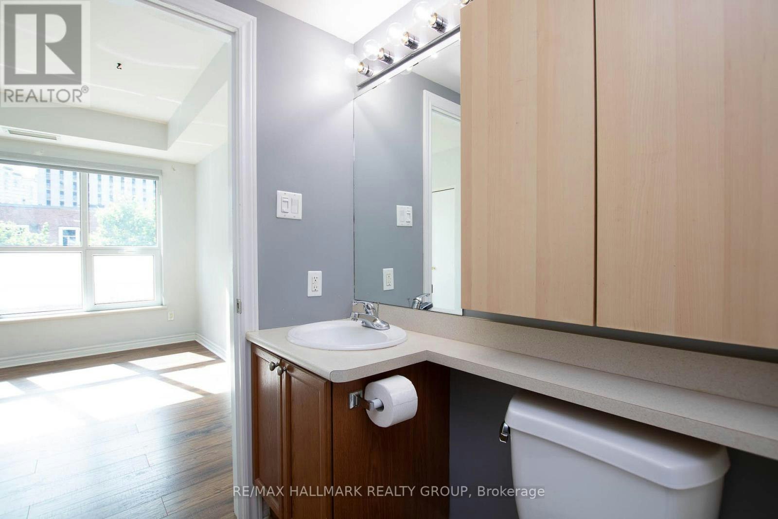 207-200 Rideau Street, Ottawa, ON, K1N 5Y1 - 23