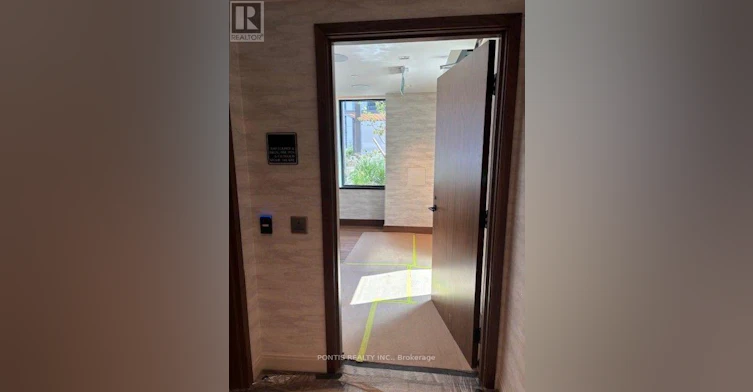 1014-3240 William Coltson Avenue, Oakville, ON, L6H 8C8 - 22