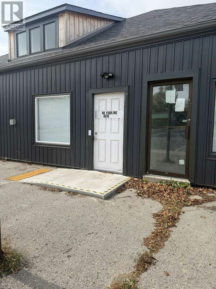 4-54 Main Street, Uxbridge, ON, L9P 1J2