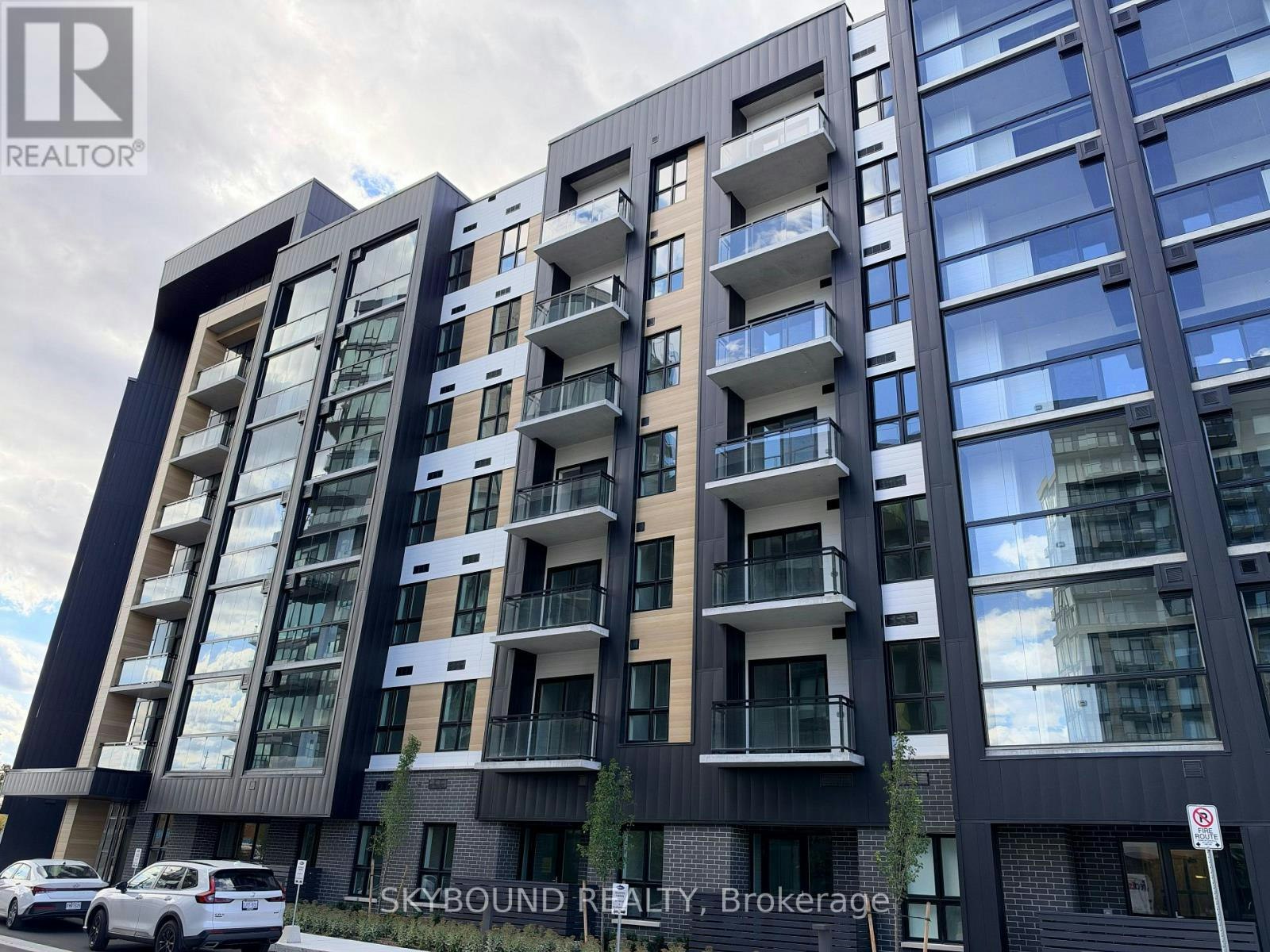710-3008 William Cutmore Boulevard, Oakville, ON, L6H 8E7 - 2