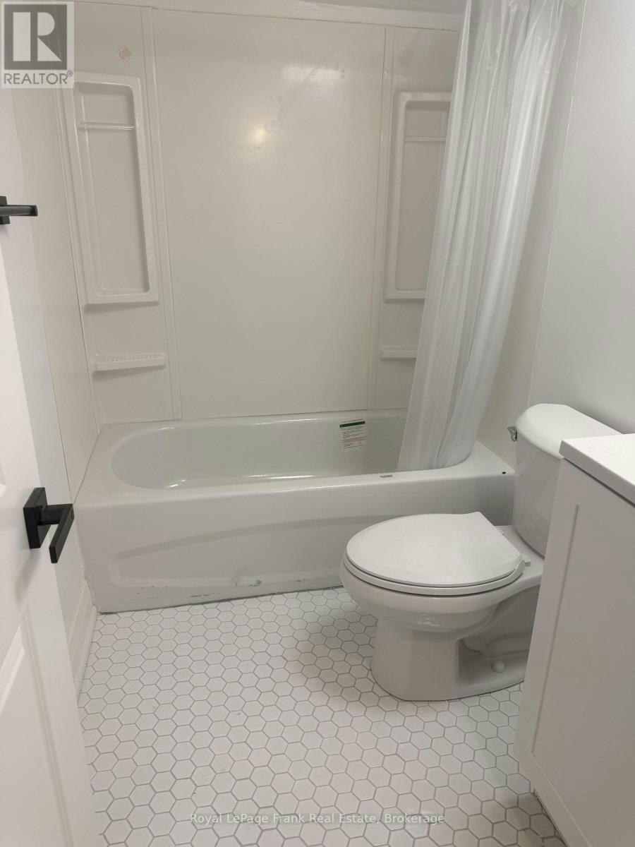 1-54 Main Street, Uxbridge, ON, L9P 1J2 - 4