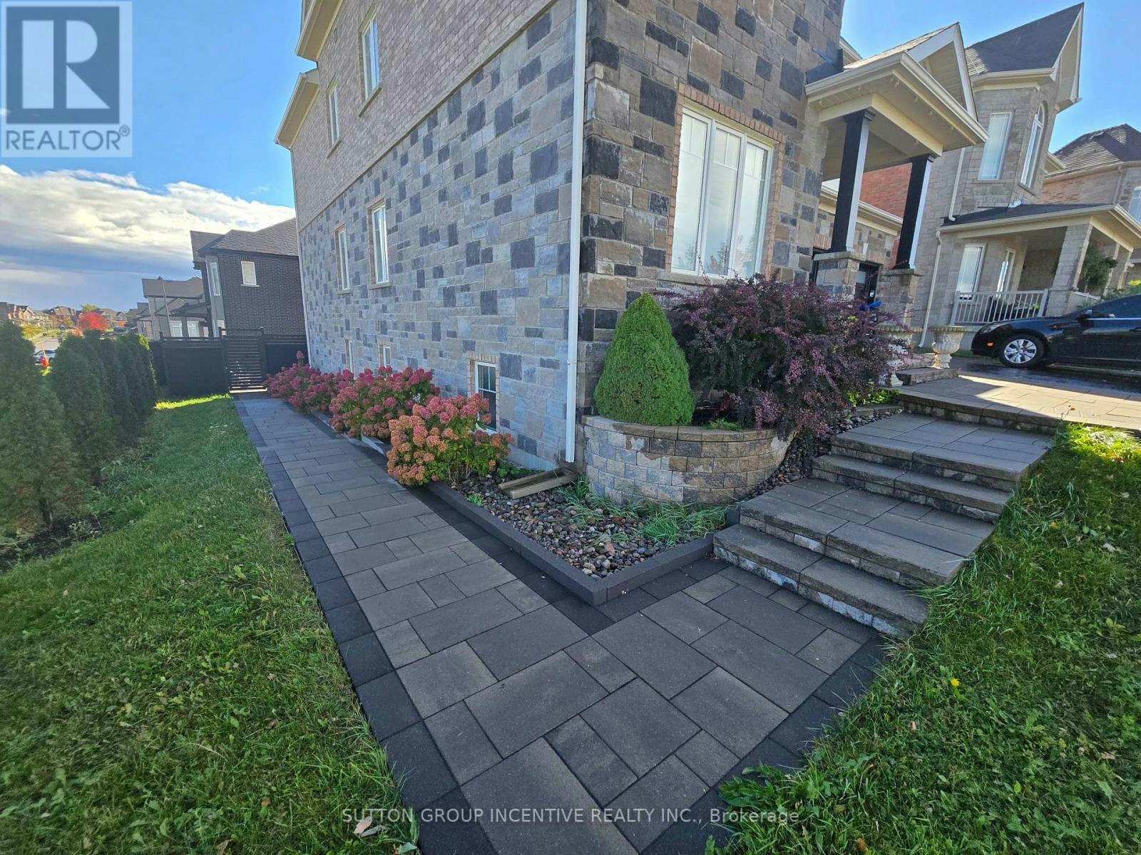 1415 Lormel Gate Avenue, Innisfil, ON, L0L 1W0 - 2