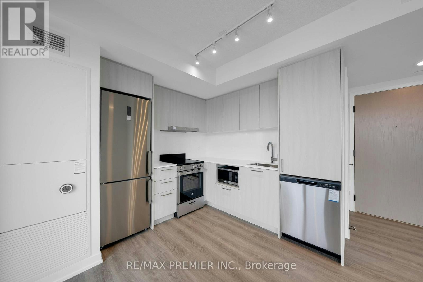 3712-195 Commerce Street, Vaughan, ON, L4K 0P9 - 8