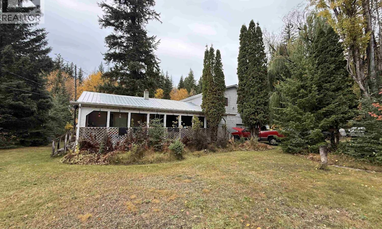 2064 WEST Fraser Road